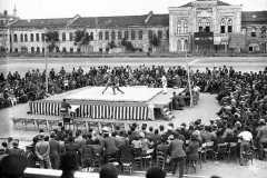 taksim-stadyumunda-gures-musabakalari-1929
